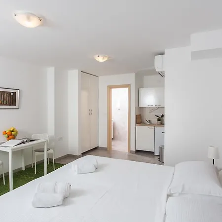 Maison d'hôtes Eight Roses